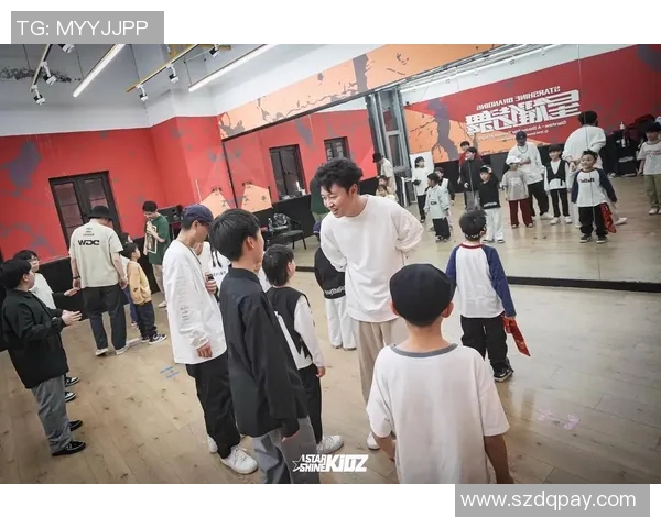 深圳街舞队与南京街舞队实力对比赛后分析与总结